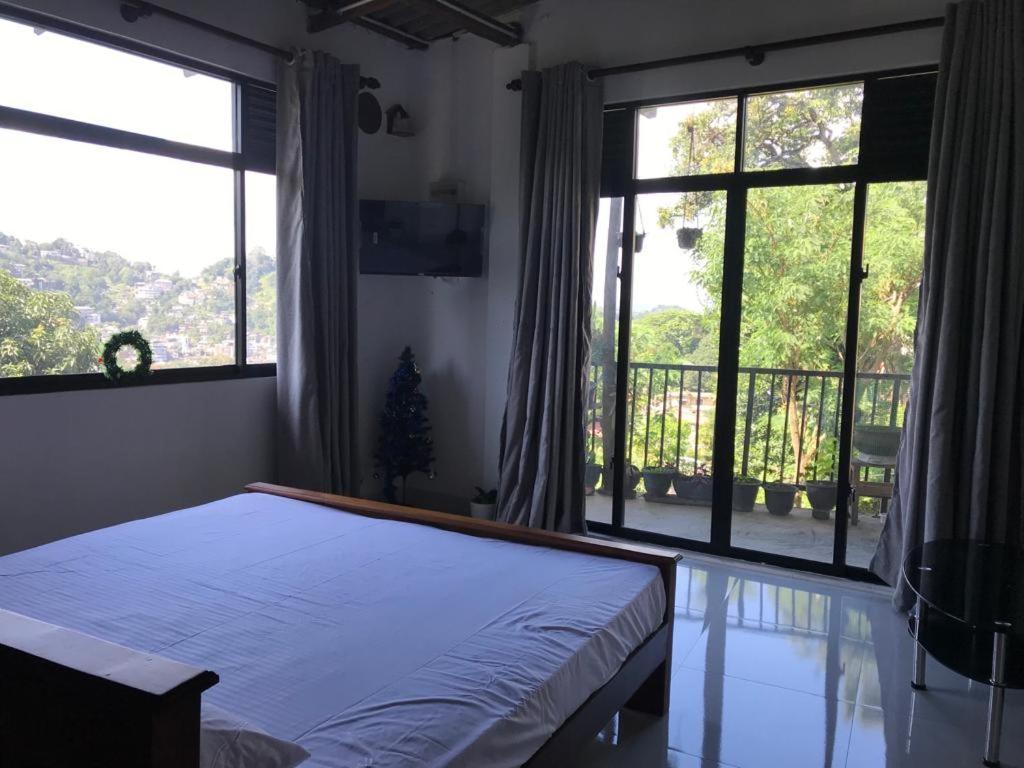 S V Homestay 康提 外观 照片